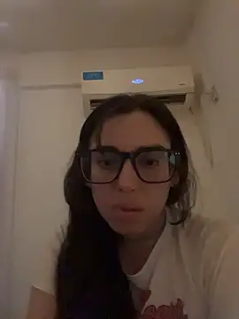 gigi333regi online show from 16, 12, 2025