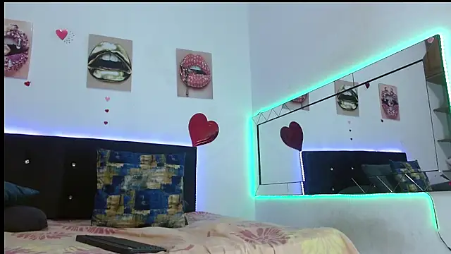 antonella pink2 online show from 11, 1, 2026