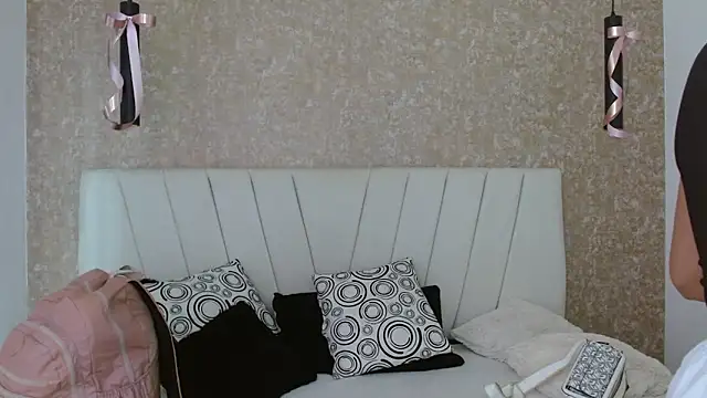 Snapshot of AliceSmity_ chatting on 9, 2, 2026 AliceSmity online show from 9, 2, 2026