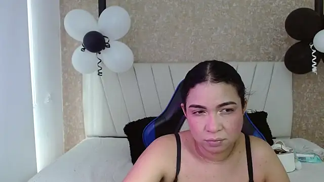 Snapshot of AliceSmity_ chatting on 12, 2, 2026 AliceSmity online show from 12, 2, 2026