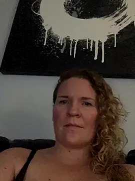 Dinslavnu online show from 26, 10, 2025