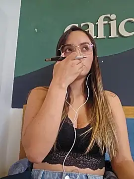 sophie-06 online show from 8, 11, 2025