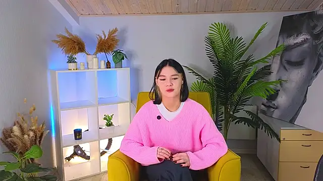 AdriaMaille online show from 28, 10, 2025