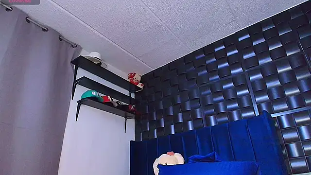 Kesha rosse  online show from 30, 10, 2025