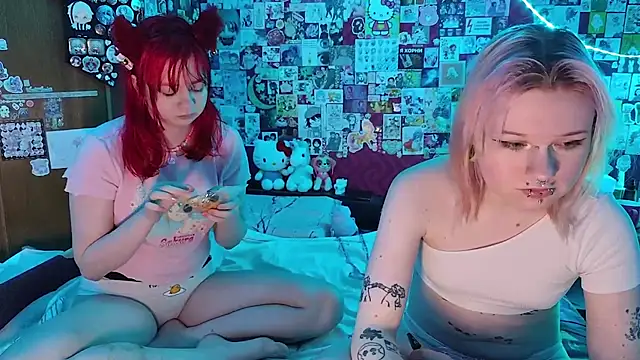 PinkiePurr online show from 16, 11, 2025