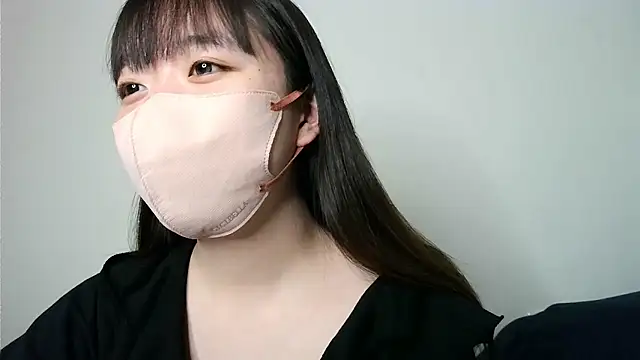 yua chan00 online show from 8, 1, 2026