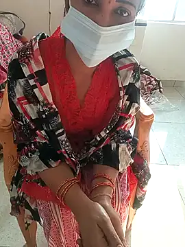 Snapshot of Janvi_kapor chatting on 1, 11, 2025 Janvi kapor online show from 1, 11, 2025