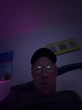 krisdeanbb online show from 9, 4, 2026