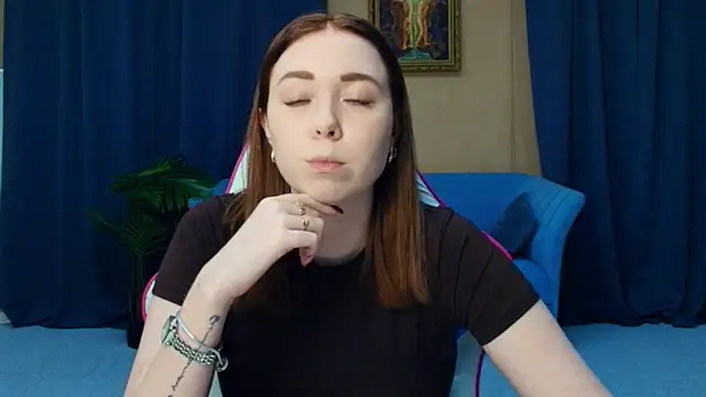 Snapshot of AddieOsler chatting on 26, 2, 2026 AddieOsler online show from 26, 2, 2026