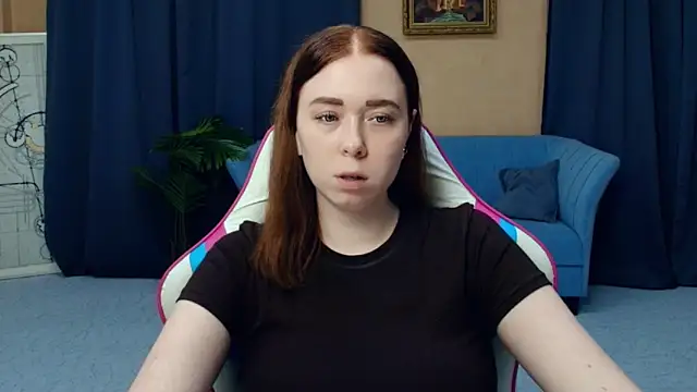 Snapshot of AddieOsler chatting on 8, 3, 2026 AddieOsler online show from 8, 3, 2026