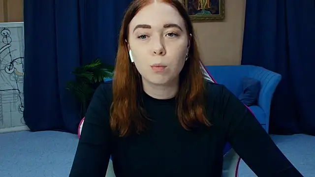 Snapshot of AddieOsler chatting on 11, 4, 2026 AddieOsler online show from 11, 4, 2026