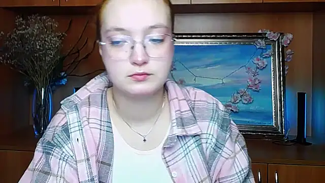 MissAriaa online show from 5, 4, 2026