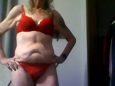 JoleneDelacroix online show from 4, 11, 2025