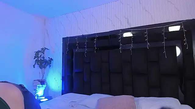 JanneBlossom  online show from 25, 2, 2026