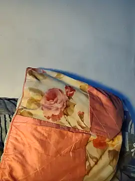 Snapshot of Hot-Rubyy chatting on 21, 12, 2025 Hot-Rubyy online show from 21, 12, 2025