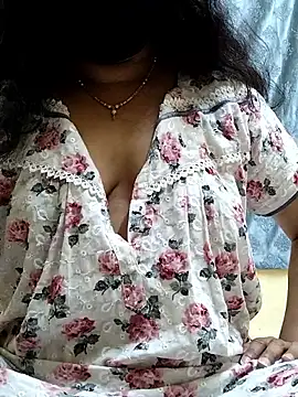 girl999 online show from 10, 1, 2026