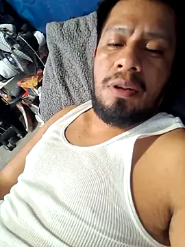 Snapshot of sanz957 chatting on 1, 2, 2026 sanz957 online show from 1, 2, 2026