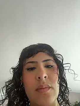 SugarTroubl33 online show from 15, 4, 2026