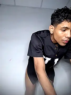 Alex Sweeting online show from 4, 11, 2025