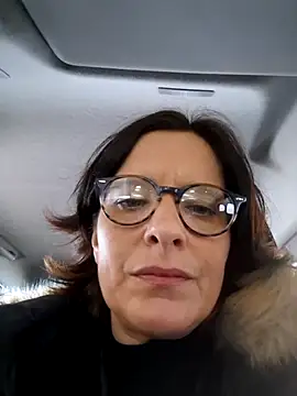 Piediniecollant online show from 14, 1, 2026