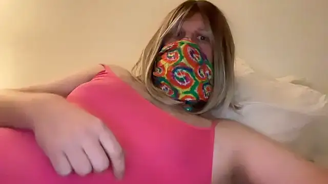 RebeccaNikky online show from 27, 10, 2025