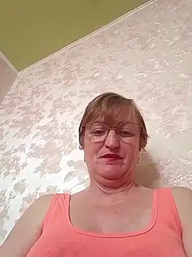 Snapshot of Arabella245 chatting on 2, 11, 2025 Arabella245 online show from 2, 11, 2025