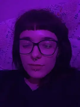 Snapshot of xlucifer13 chatting on 28, 10, 2025 xlucifer13 online show from 28, 10, 2025