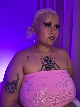 pinkbaddie777 online show from 20, 2, 2026