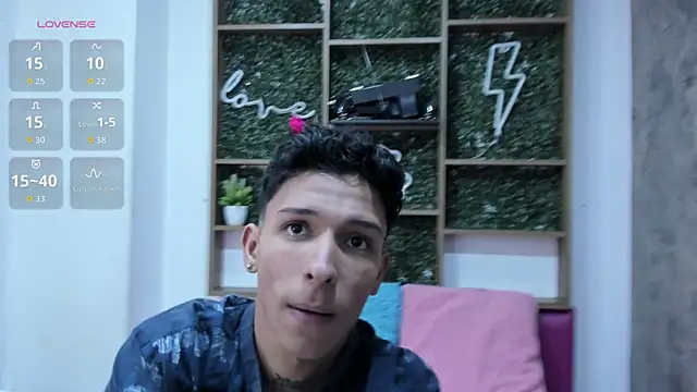 Max Steell online show from 2, 11, 2025