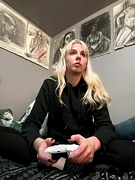 Snapshot of aquakitti777 chatting on 9, 11, 2025 aquakitti777 online show from 9, 11, 2025