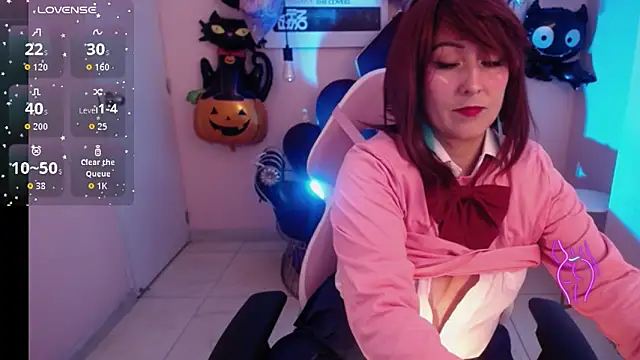 Alana x  online show from 30, 10, 2025