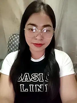 Snapshot of Bamboo-niee123 chatting on 1, 4, 2026 Bamboo-niee123 online show from 1, 4, 2026