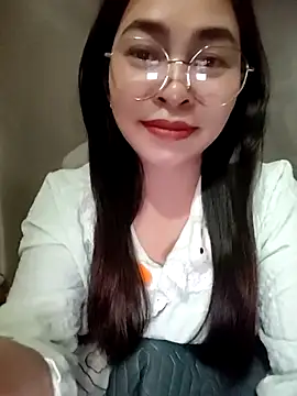 Snapshot of Bamboo-niee123 chatting on 1, 4, 2026 Bamboo-niee123 online show from 1, 4, 2026