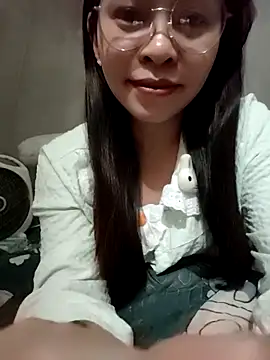 Snapshot of Bamboo-niee123 chatting on 4, 4, 2026 Bamboo-niee123 online show from 4, 4, 2026