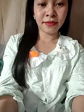 Snapshot of Bamboo-niee123 chatting on 5, 4, 2026 Bamboo-niee123 online show from 5, 4, 2026