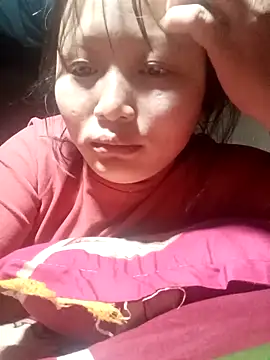 yoyo-mi online show from 4, 11, 2025