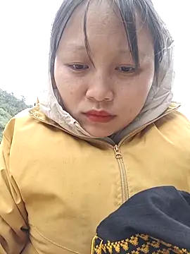 yoyo-mi online show from 20, 11, 2025