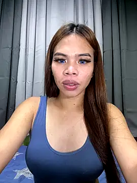 kierra fox online show from 12, 11, 2025