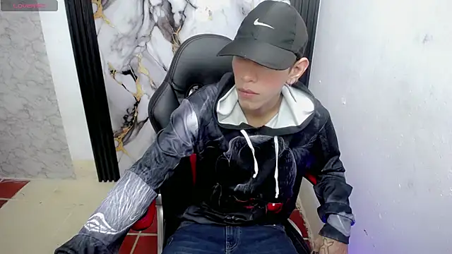 The latin boy online show from 18, 12, 2025