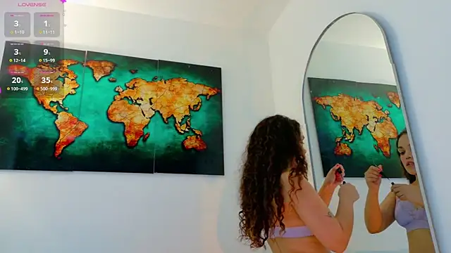 Snapshot of R3d_Moonss__ chatting on 15, 2, 2026 R3d Moonss online show from 15, 2, 2026