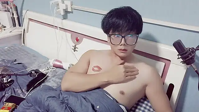 Snapshot of chenwen520 chatting on 30, 10, 2025 chenwen520 online show from 30, 10, 2025