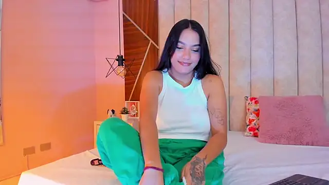 Arianaa Gray online show from 13, 1, 2026