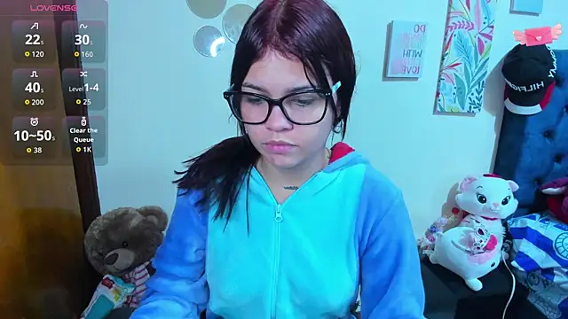 Emma boo online show from 6, 11, 2025