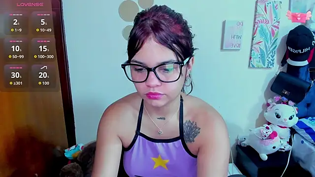 Emma boo online show from 11, 11, 2025