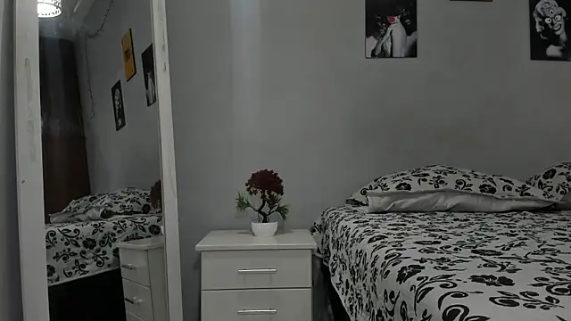 sexynova 93 online show from 28, 11, 2025