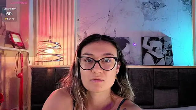 Im-Lola online show from 19, 4, 2026