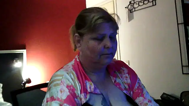 Sylviastar46 online show from 19, 5, 2026