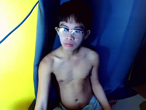 newcummersxx online show from 19, 3, 2026