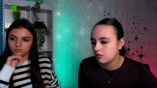 Snapshot of lisa_dark_ chatting on 5, 11, 2025 lisa dark online show from 5, 11, 2025