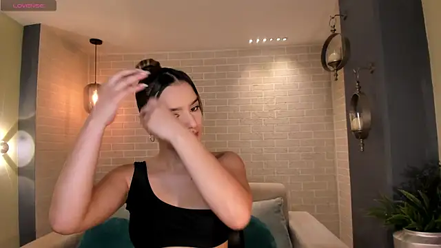 LaurentRosse1 online show from 3, 12, 2025